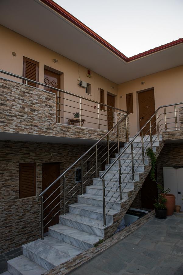 Edra Studios Vourvourou Exterior photo