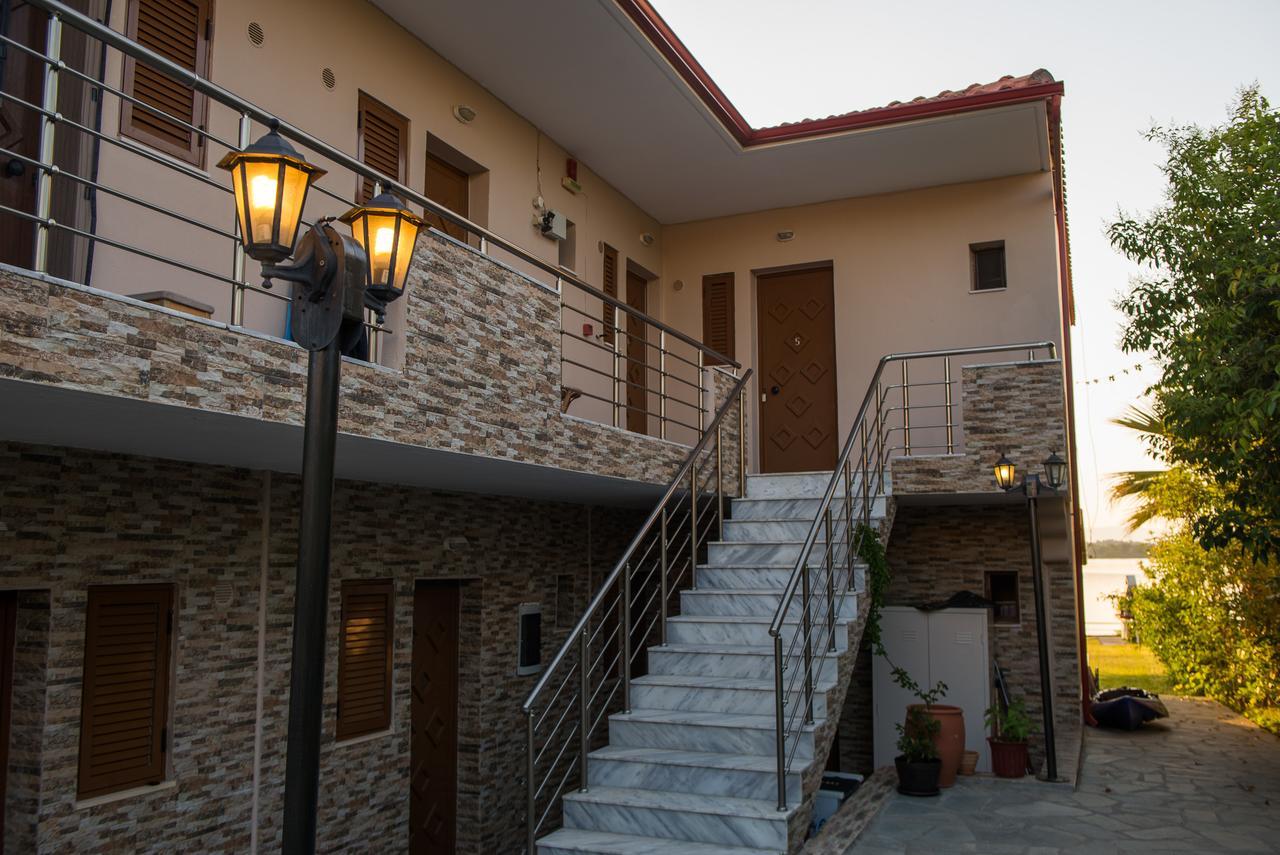 Edra Studios Vourvourou Exterior photo